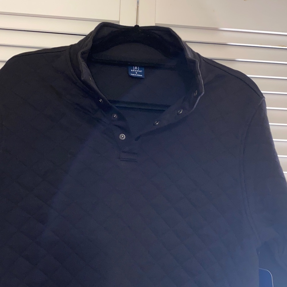 NWT Navy Blue Lightly Quilted Style Long Sleeve Henley Size Small
